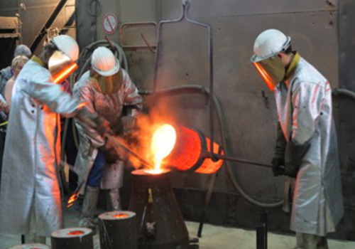 Casting the metal of the bell in Annecy