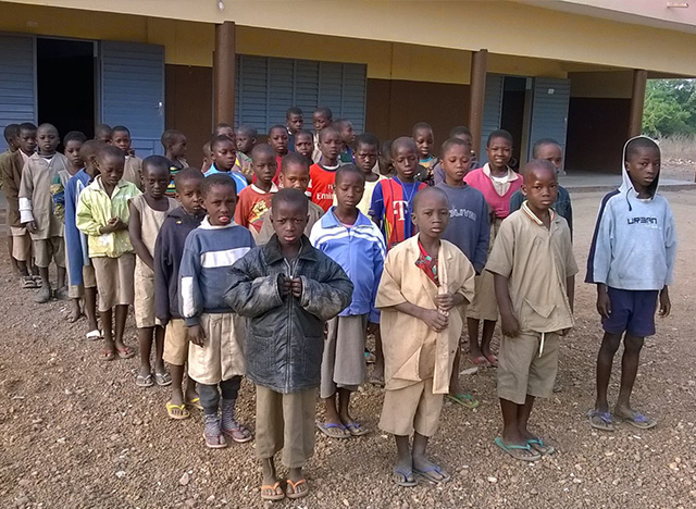 enfants  benin