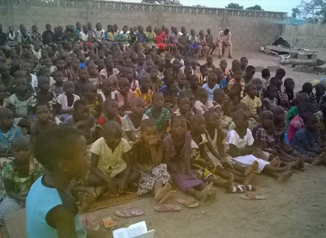 enfants benin